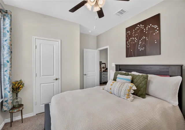 Photo 3 of Single family home for sale at 10228 Fountain Gate St, Aubrey, TX 76227 | MLS# 21352145 | Listing updated on 2026-09-11