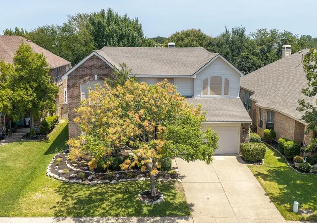 Photo 1 of Sale Pending at 1712 Andover Ln, Corinth, TX 76210 | MLS# 21353121 | Listing updated on 2026-09-08