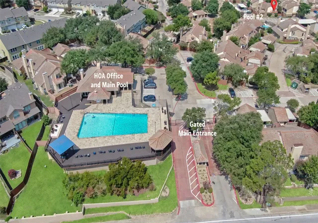Listing Photo 5 - Condo for sale in building located at 2620 Piedras, Irving, TX 75038 - Unit #3
