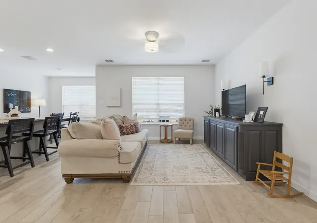 Photo 3 of Single family home for sale at 156 Waterbend Cvs, Boyd, TX 76023 | MLS# 21349390 | Listing updated on 2026-10-03