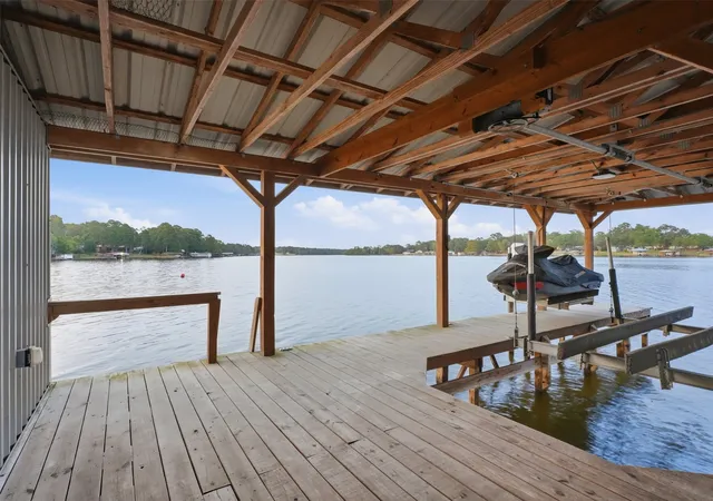 Photo 1 of Single family home for sale at 504 Cr 2298, Mineola, TX 75773 | MLS# 21352752 | Listing updated on 2026-09-10