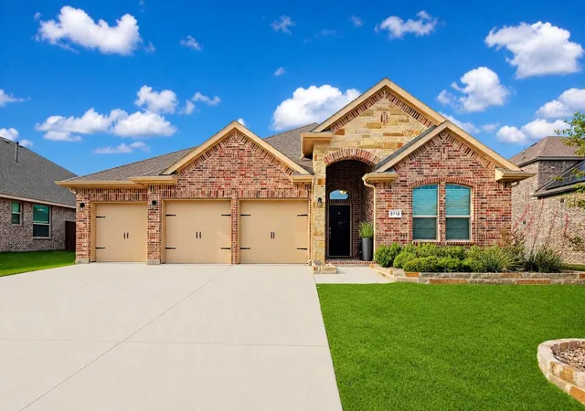 Photo 1 of Sale Pending at 3712 Rolling Meadows Dr, Midlothian, TX 76065 | MLS# 21345502 | Listing updated on 2026-09-08