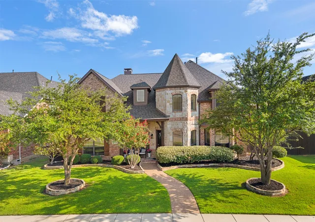 Photo 2 of Single family home for sale at 3931 Bal Harbour Ln, Frisco, TX 75033 | MLS# 21350239 | Listing updated on 2026-09-28
