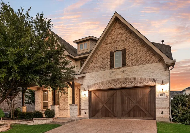 Photo 1 of Single family home for sale at 2886 Nottingham Dr, Roanoke, TX 76262 | MLS# 21353094 | Listing updated on 2026-09-16