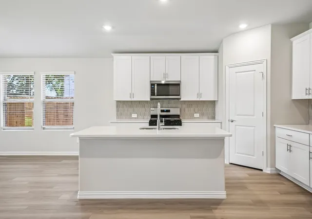 Photo 3 of Sale Pending at 2138 Longchamp Ln, Seagoville, TX 75159 | MLS# 21353318 | Listing updated on 2026-09-09