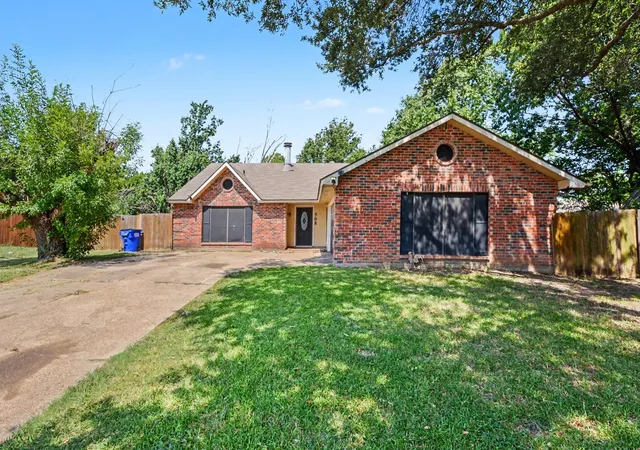 Photo 3 of Single family home for sale at 508 Pinyon Pl, Forney, TX 75126 | MLS# 21349380 | Listing updated on 2026-09-10