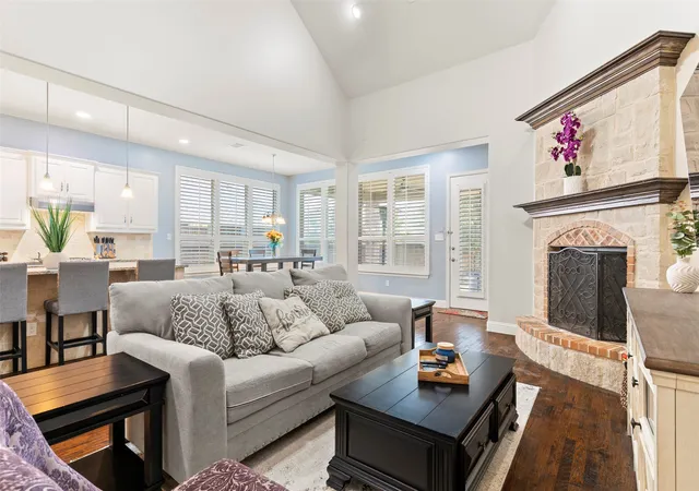 Photo 2 of Single family home for sale at 1720 Fountain Vista Vw, Wylie, TX 75098 | MLS# 21351948 | Listing updated on 2026-09-12