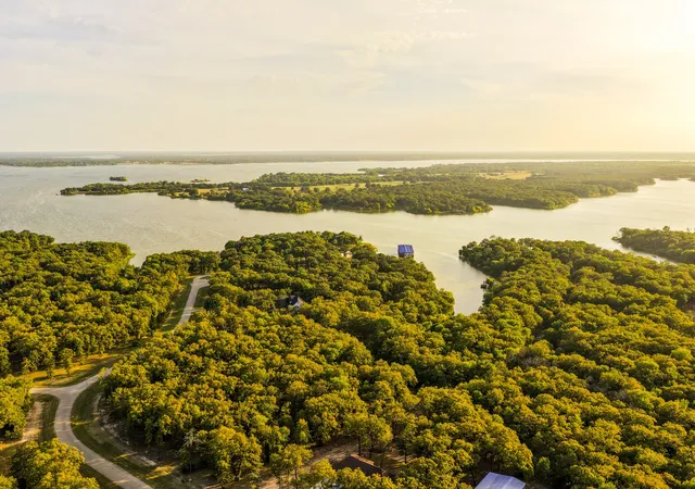 Photo 1 of Land for sale at Tbd Vintage Shore Dr, Quinlan, TX 75474 | MLS# 21345524 | Listing updated on 2026-09-13