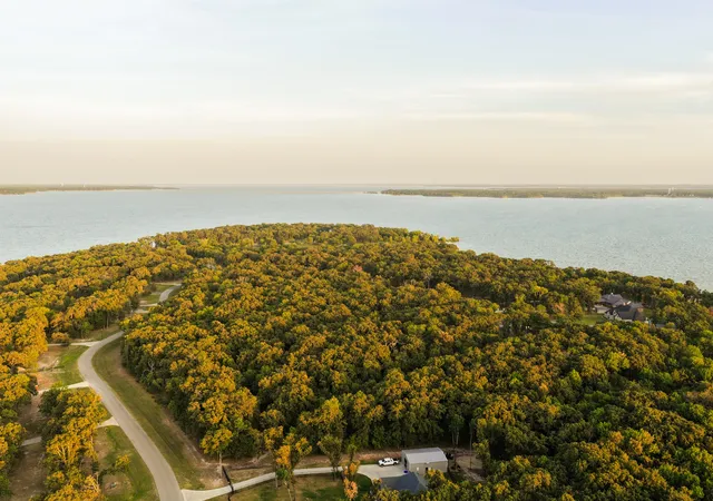 Photo 2 of Land for sale at Tbd Vintage Shore Dr, Quinlan, TX 75474 | MLS# 21345524 | Listing updated on 2026-09-13