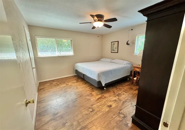 Photo 3 of Sale Pending at 11319 Lanewood Cir, Dallas, TX 75218 | MLS# 21352584 | Listing updated on 2026-09-25