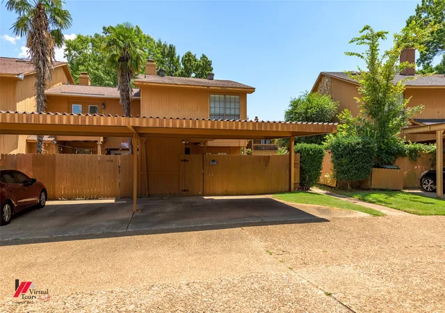 Photo 2 of Townhouse for sale at 3455 Bayou Crossing, Shreveport, LA 71105 | MLS# 21348309 | Listing updated on 2026-09-08