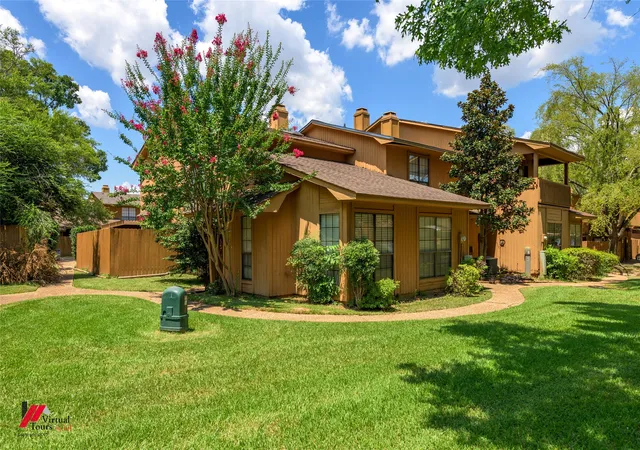 Photo 3 of Townhouse for sale at 3455 Bayou Crossing, Shreveport, LA 71105 | MLS# 21348309 | Listing updated on 2026-09-08
