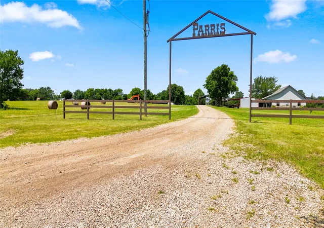 Photo 2 of Single family home for sale at 189 County Road 3090, Ben Franklin, TX 75415 | MLS# 21352670 | Listing updated on 2026-09-10