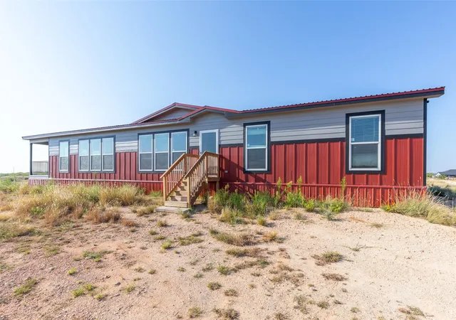 Photo 3 of Manufactured home for sale at 4231 Hayter Rd, Abilene, TX 79601 | MLS# 21353694 | Listing updated on 2026-09-26