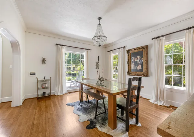 Photo 3 of Single family home for sale at 2036 Windsor Pl, Fort Worth, TX 76110 | MLS# 21353416 | Listing updated on 2026-09-28