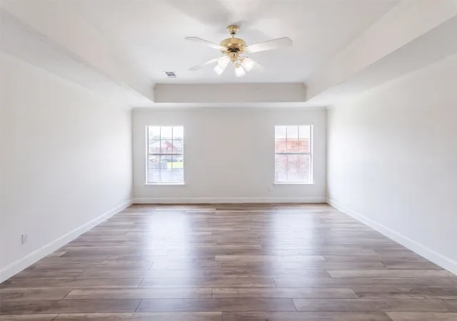 Photo 3 of Sale Pending at 1231 Jeanette Wy, Carrollton, TX 75006 | MLS# 21353719 | Listing updated on 2026-09-30