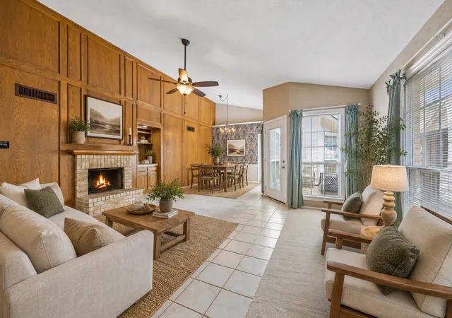 Photo 3 of Single family home for sale at 1524 Livingston Dr, Plano, TX 75093 | MLS# 21353012 | Listing updated on 2026-10-07