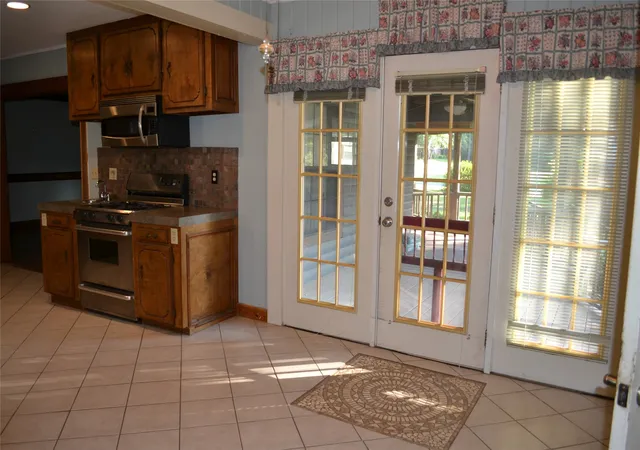 Photo 3 of Single family home for sale at 1895 Dorcheat, Minden, LA 71055 | MLS# 21353537 | Listing updated on 2026-10-05