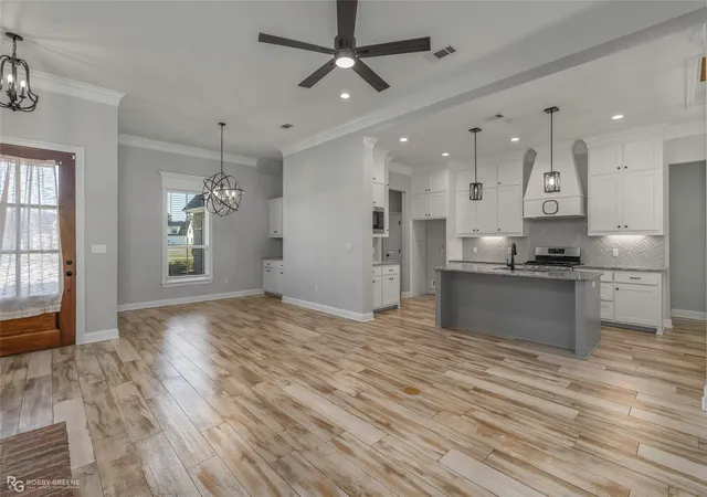 Photo 4 of Single family home for sale at 163 Sitka Loop, Haughton, LA 71037 | MLS# 21353861 | Listing updated on 2026-09-14