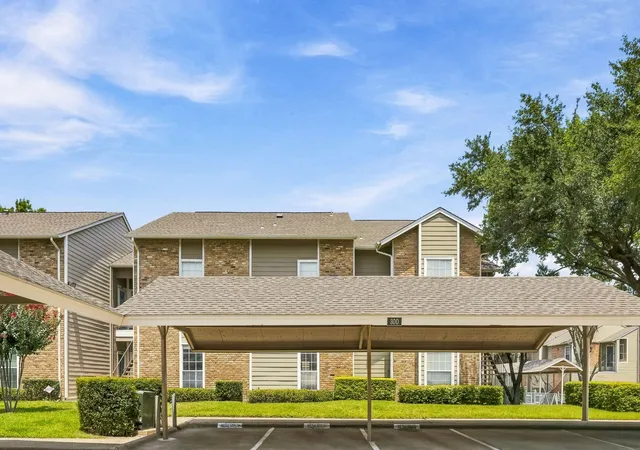 Photo 2 of Sale Pending at 8600 Coppertowne Ln #304, Dallas, TX 75243 | MLS# 21343415 | Listing updated on 2026-09-21