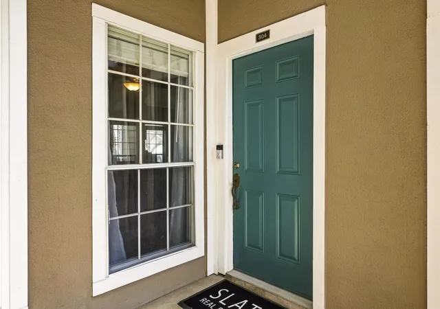 Photo 4 of Sale Pending at 8600 Coppertowne Ln #304, Dallas, TX 75243 | MLS# 21343415 | Listing updated on 2026-09-21