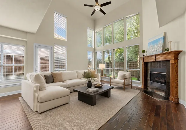 Photo 2 of Sale Pending at 1610 Humbolt Dr, Allen, TX 75002 | MLS# 21350320 | Listing updated on 2026-09-30