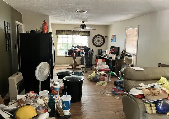Photo 2 of Sale Pending at 108 N Strauss St, Robinson, TX 76706 | MLS# 21352209 | Listing updated on 2026-09-10
