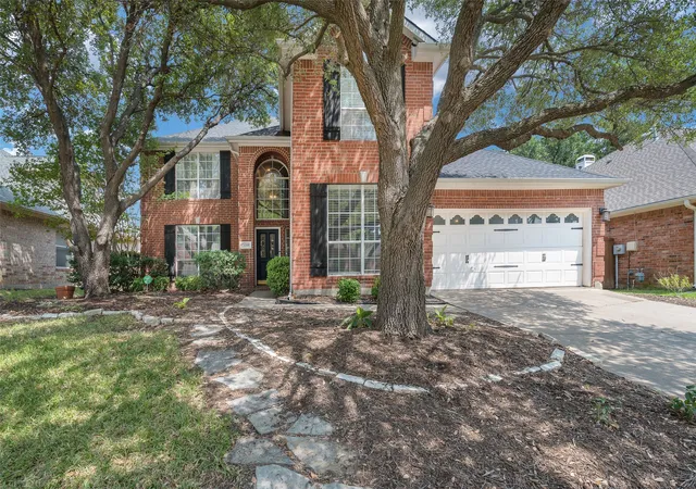 Photo 1 of Single family home for sale at 3208 Oak Meadow Dr, Flower Mound, TX 75028 | MLS# 21345720 | Listing updated on 2026-09-09