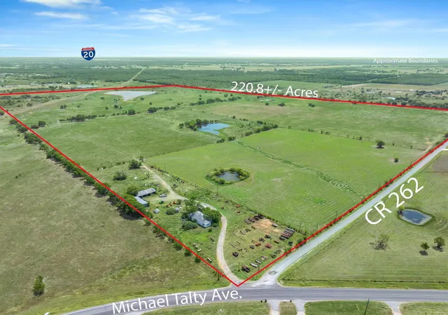 Photo 1 of Sale Pending at 5030 N Fm 148, Crandall, TX 75114 | MLS# 21352269 | Listing updated on 2026-10-06