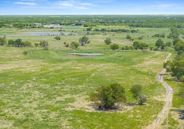 Photo 3 of Sale Pending at 5030 N Fm 148, Crandall, TX 75114 | MLS# 21352269 | Listing updated on 2026-10-06