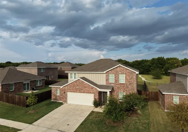 Photo 3 of Single family home for sale at 2208 Frio River Rd, Glenn Heights, TX 75154 | MLS# 21352160 | Listing updated on 2026-09-29