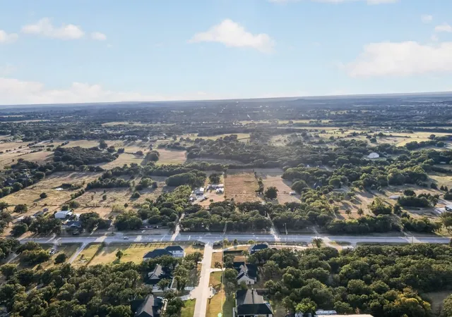 Photo 4 of Single family home for sale at 2805 Private #73107, Burleson, TX 76028 | MLS# 21354149 | Listing updated on 2026-09-11