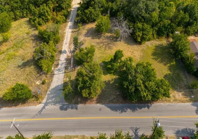 Photo 4 of Land for sale at 202 S Merrimac St, Weatherford, TX 76086 | MLS# 21354155 | Listing updated on 2026-09-14