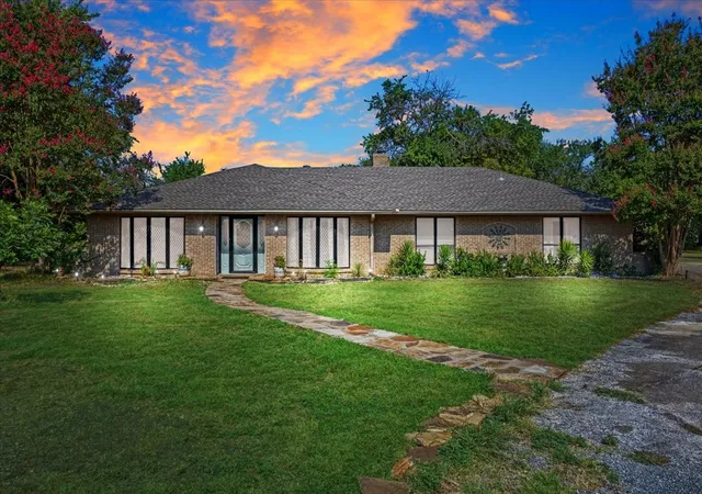 Single family home for sale at 110 Bois D Arc St, Tom Bean, TX 75489 | MLS# 21345690