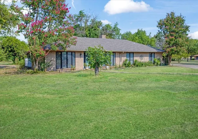 Photo 3 of Single family home for sale at 110 Bois D Arc St, Tom Bean, TX 75489 | MLS# 21345690 | Listing updated on 2026-09-24