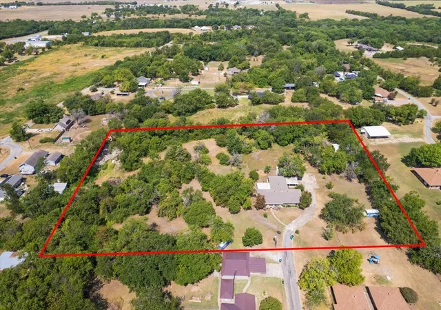 Photo 40 of Single family home for sale at 110 Bois D Arc St, Tom Bean, TX 75489 | MLS# 21345690 | Listing updated on 2026-09-24