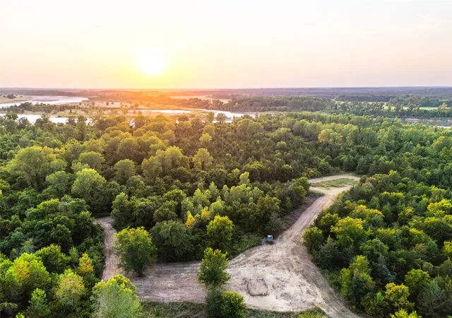 Photo 3 of Land for sale at Tbd Farm Road 906, Powderly, TX 75473 | MLS# 21354217 | Listing updated on 2026-09-11