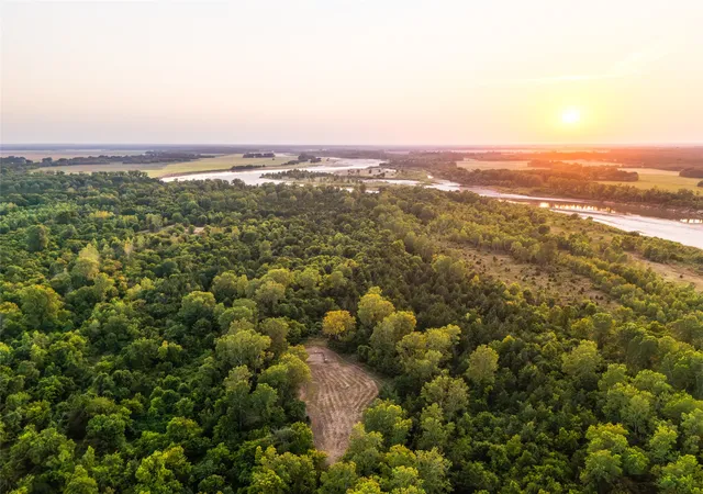Photo 3 of Land for sale at Tbd Farm Road 906, Powderly, TX 75473 | MLS# 21354217 | Listing updated on 2026-09-11