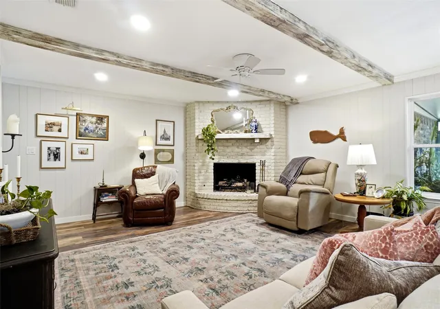 Photo 3 of Single family home for sale at 130 Nottingham Cir, Bridgeport, TX 76426 | MLS# 21349772 | Listing updated on 2026-09-08