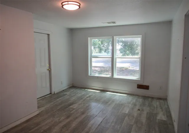 Photo 3 of Single family home for sale at 2705 Summer Ave, Waco, TX 76708 | MLS# 21353401 | Listing updated on 2026-09-10