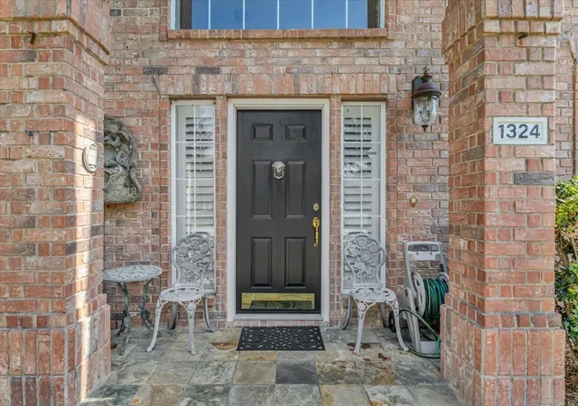 Photo 2 of Single family home for sale at 1324 Black Oak Dr, Carrollton, TX 75007 | MLS# 21354272 | Listing updated on 2026-09-12
