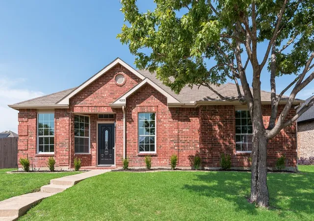 Photo 3 of Single family home for sale at 4005 Carrington Dr, Garland, TX 75043 | MLS# 21353276 | Listing updated on 2026-09-13