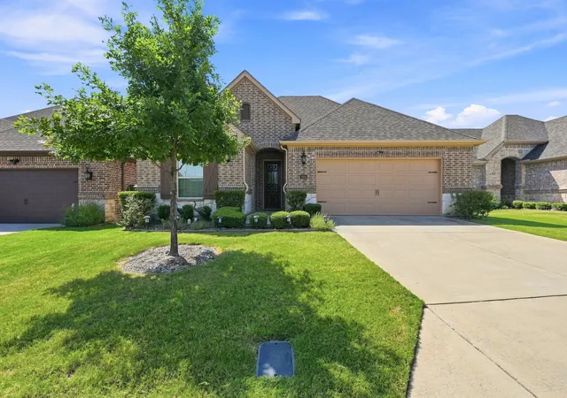 Photo 1 of Condo for sale at 2908 Cascada Wy #2908, Mansfield, TX 76063 | MLS# 21350830 | Listing updated on 2026-09-28