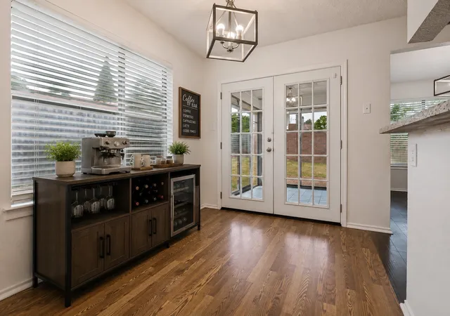 Photo 3 of Sale Pending at 3401 Crescent Ct, Bedford, TX 76021 | MLS# 21317570 | Listing updated on 2026-09-09