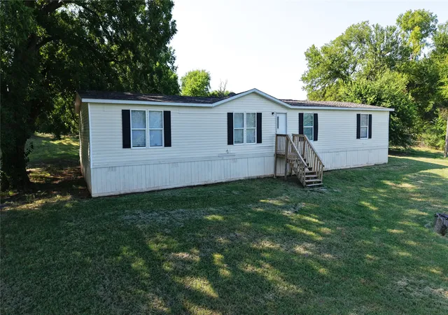 Photo 1 of Manufactured home for sale at 9710 E Fork Cir, Anna, TX 75409 | MLS# 21352179 | Listing updated on 2026-09-09