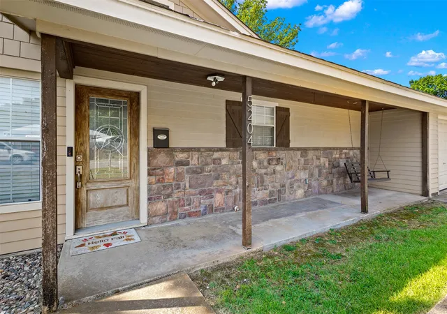Photo 3 of Single family home for sale at 5204 Roxie St, Haltom City, TX 76117 | MLS# 21354200 | Listing updated on 2026-09-13