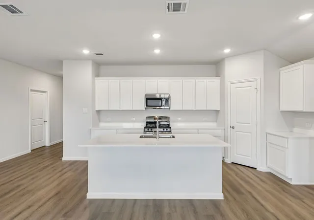 Photo 3 of Single family home for sale at 2511 Canadian Wy, Crandall, TX 75114 | MLS# 21354531 | Listing updated on 2026-09-10