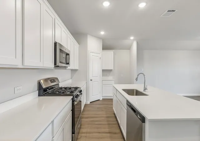 Photo 4 of Single family home for sale at 2511 Canadian Wy, Crandall, TX 75114 | MLS# 21354531 | Listing updated on 2026-09-10