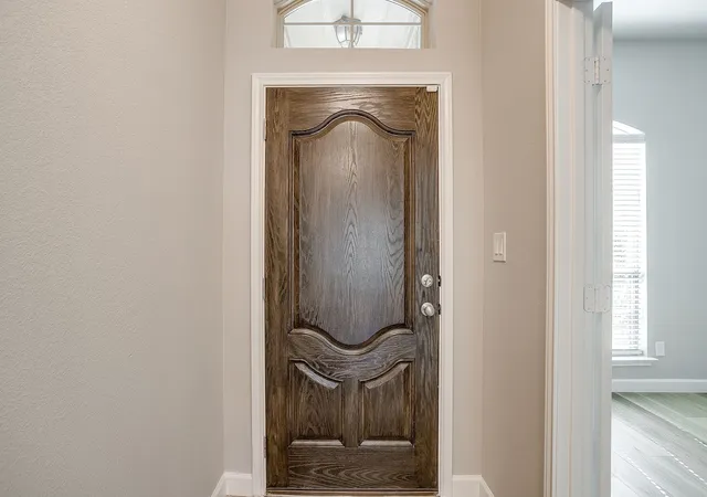 Photo 3 of Single family home for sale at 213 Marina Dr, Azle, TX 76020 | MLS# 21354631 | Listing updated on 2026-09-12