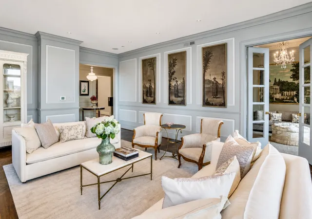 Photo 3 of Condo for sale at 3505 Turtle Creek Blvd #4C, Dallas, TX 75219 | MLS# 21354622 | Listing updated on 2026-10-05